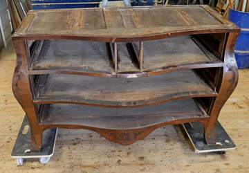 Restauration de commode louis XV à Pessac Restauration de commode louis XV à Pessac