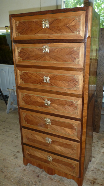 Restauration de mobilier ancien en Gironde – Christophe Brangier, Ébéniste d’art